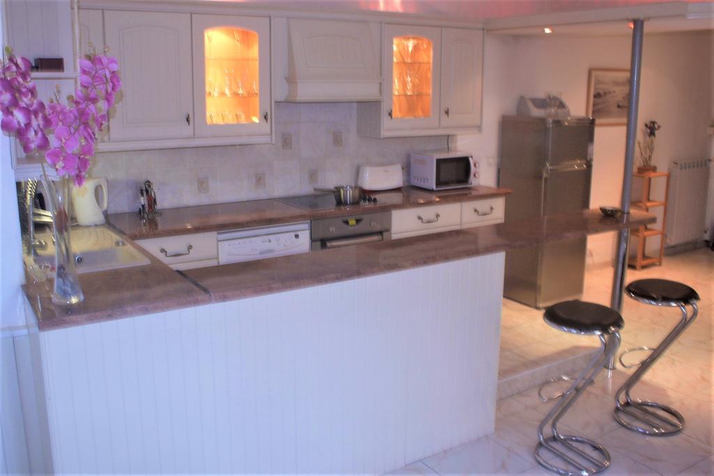 Apartment Villa Anahit Nice Dış mekan fotoğraf